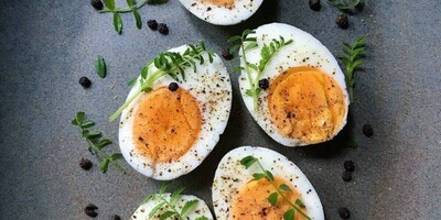 Cooking Tutorial in Minutes: 3 Methods for Making Peeled and Mixed Boiled Eggs