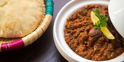 How to Make Mirza Ghasemi the Northern Iranian Way: The Secret to Smoky Eggplant Aroma