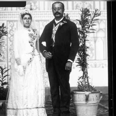 Old Iran: From the Splendor of a Traditional Wedding in a Kurdish Village to the Unique Qajar-Era Architecture of Old Tehran