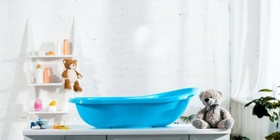 Discover the Best Baby Bathtubs by Age and Budget