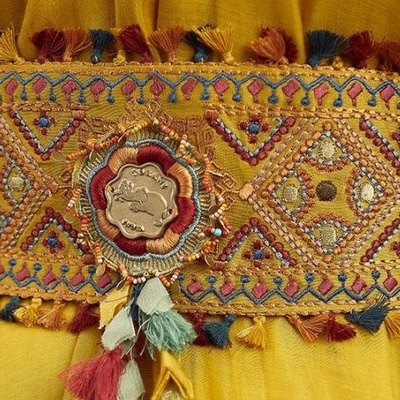 What Is The Art Of Yaraq Doozi?