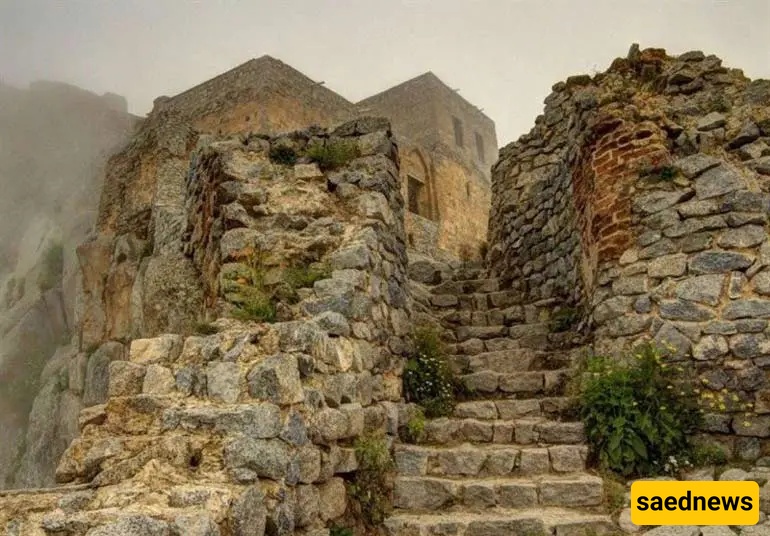 Babak Castle