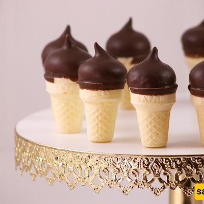 How to Make a Delicious Winter Ice Cream at Home