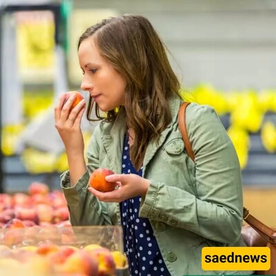 7 Easy Ways to Pick Perfectly Ripe Fruit Without Squeezing It