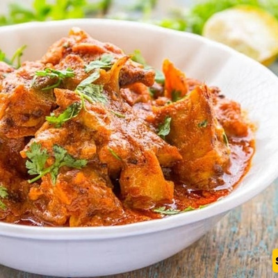 Popular Asian Dishes Adapted to Iranian Tastes