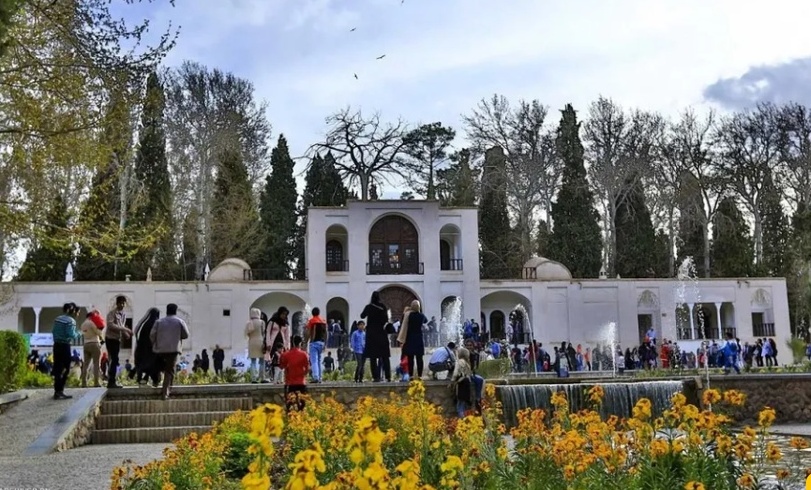 Shazdeh Mahan Garden