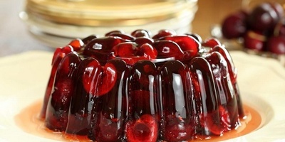 How to Make Delicious Cherry Gelatin Dessert + Video