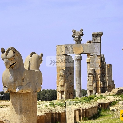 A Glimpse at the Majestic Moment of the 2,500-Year-Old Persepolis Guardian’s Discovery: What Was This Stone Giant Doing Beneath Darius’s Palace? (Unseen Photo from 1931)