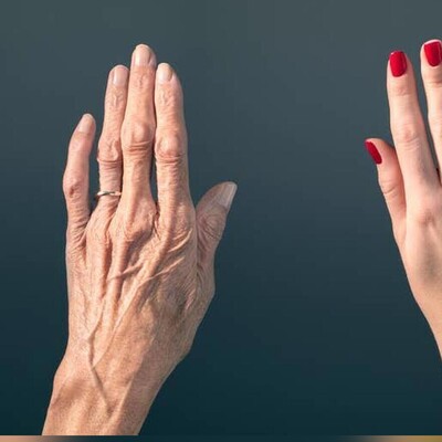 Did you know that wrinkling of the skin on your hands has nothing to do with aging? Just