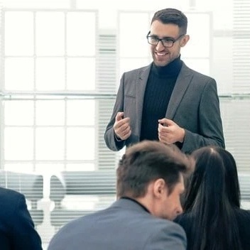 All Traits and Methods of a Good and Beloved Manager