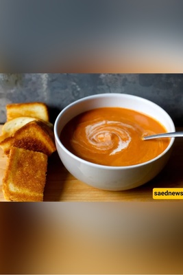 This Roast-Tomato Cream Soup + Perfect Grilled Cheese Is Ultimate Comfort in an Hour