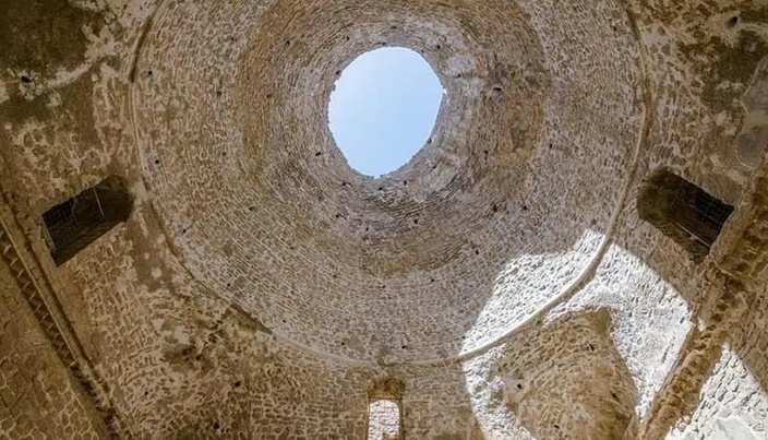 Ardashir Babakan Palace