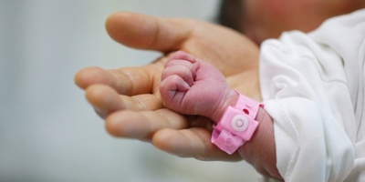 Birth of a Baby Whose Mother Learned About Her Pregnancy the Night Before Delivery