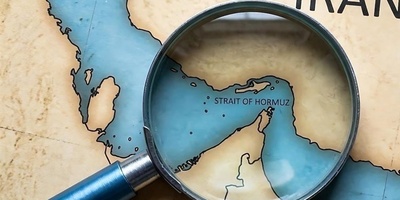 Unprecedented Warning from the IRGC to Passing Vessels: What Is Happening in the Strait of Hormuz?