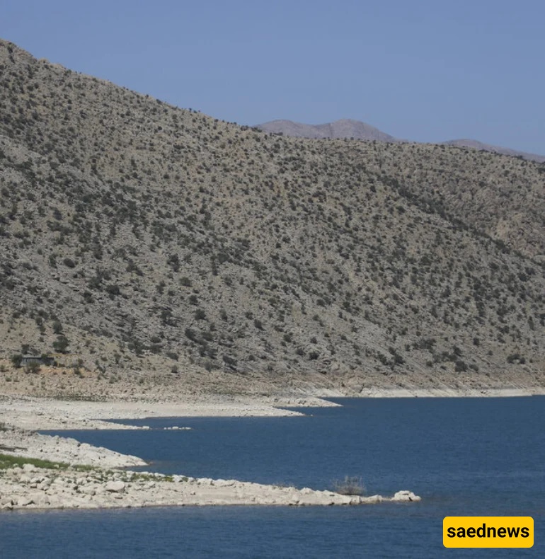  Doroodzan Dam