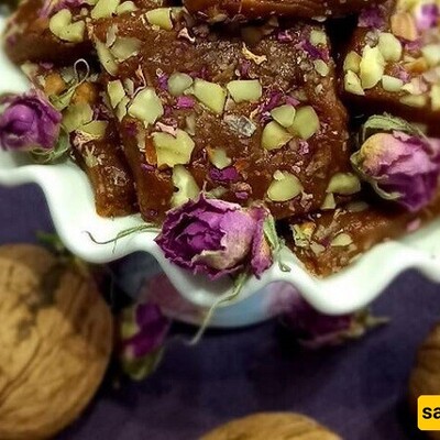 Preparing Aghoz Halva: A Beloved Flourless Dessert for Yalda Night in Mazandaran and Gilan