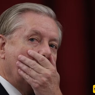 U.S. Senator: Trump Supports Imposing a 500% Tariff on Russia