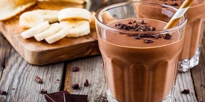 How to Make a Delicious Chocolate Coffee Smoothie!