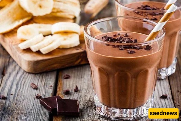 How to Make a Delicious Chocolate Coffee Smoothie!