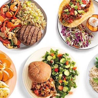 How Plate Size Changes the Way a Meal Looks