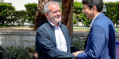 Communications Minister Must Fight and Negotiate to Restore Internet Connectivity