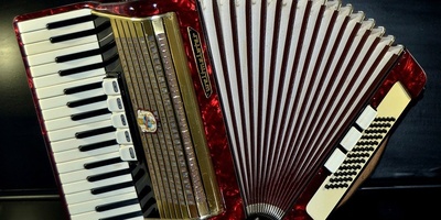 Get to Know the Garmon (Qarmon) Instrument Better