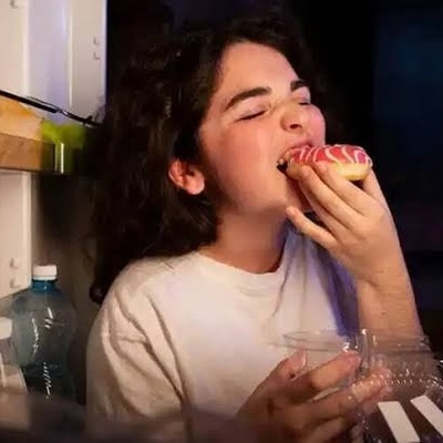 Why Do Some People Always Feel Hungry Late At Night?