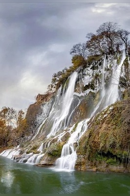Bisheh Waterfall, Lorestan: A Stunning Treasure in the Heart of the Oak Forests
