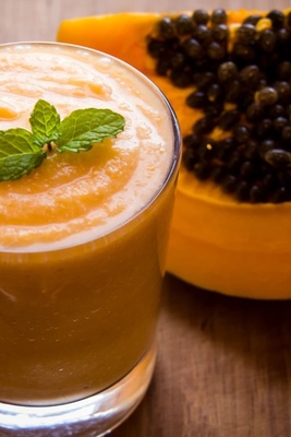 How to Make a Delicious Papaya Shake! 🥭🥤