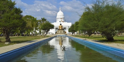 Viharamahadevi Park, Colombo: Sri Lanka’s Green Gem and Cultural Heritage