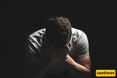 4 Involuntary Behaviors That Reveal Men's Heartbreak