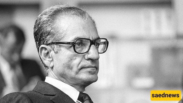 Mohammad Reza Pahlavi Visiting the Paris Mosque in France, 1948 / Gaining Public Trust to Spread Corruption in the Country (Photo)