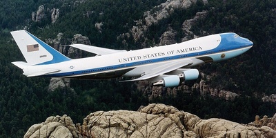 Trump’s Six-Month Pledge to Turn Qatar’s Golden Jet into Air Force One: Bold Vision or Political Fantasy?