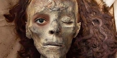 AI Recreates Stunning Face of Queen Tiye, Wife of Amenhotep III, from 3,400-Year-Old Mummy + Video