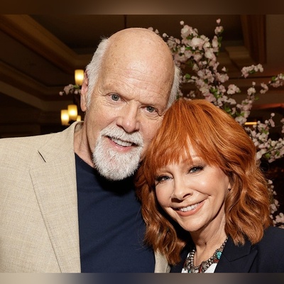 Reba McEntire Just Dropped the Sweetest Emmy Night Surprise—She’s Engaged! 💍
