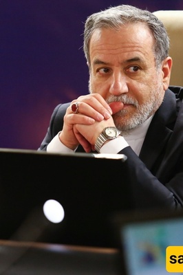 Iran Will Not Negotiate with the US, Araghchi Tells Parliament