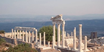 Discover the Ancient City of Pergamon in Izmir and Its Must-See Attractions
