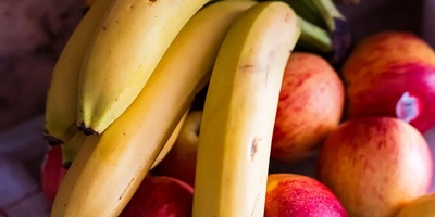 Why Some Fruits Spoil Faster When Stored Together