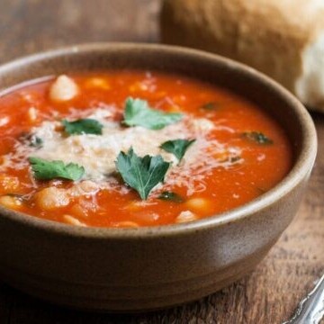 6 Easy & Nutritious Soups and Aashes for Iftar & Sahar This Ramadan 🥣