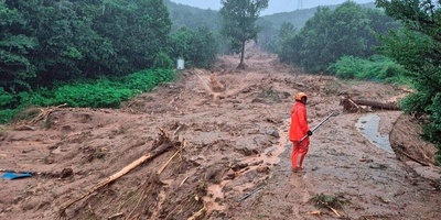 South Korea Heavy Rains Kill 10, Nine Missing in Landslides