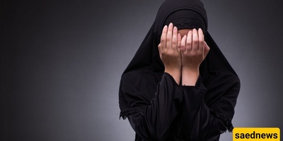 Smooth-Talking Man Tricks Female Traveler
