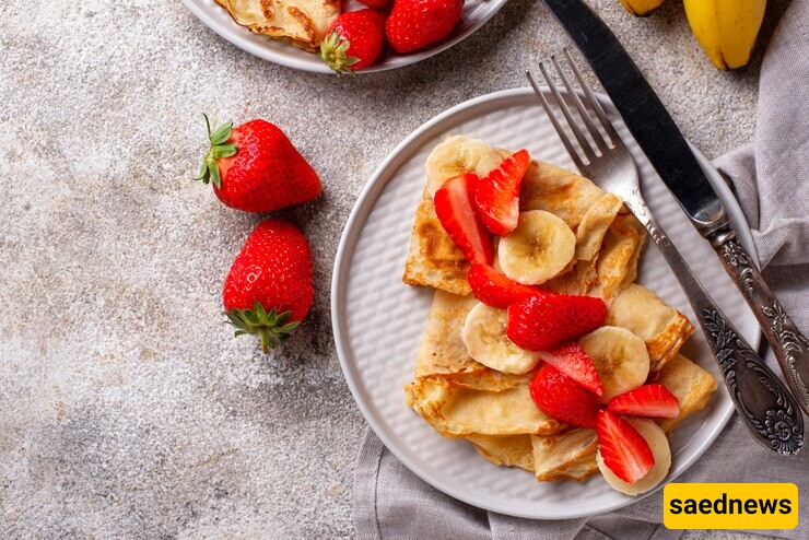 Mesmerizing Banana and Strawberry Pancakes