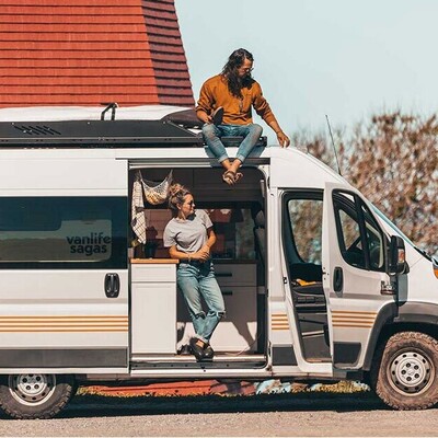 Earning Income Through Van Life: A New and Profitable Job