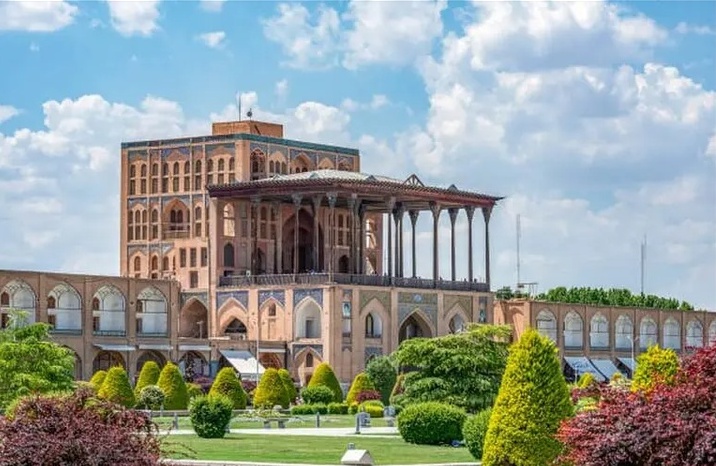 Ali Qapu Palace 