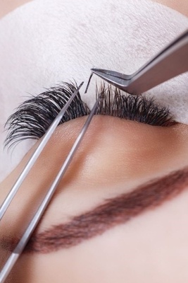 Miracle Solution for Rapid Eyelash and Eyebrow Growth: Notice Remarkable Changes in Just 3 Days
