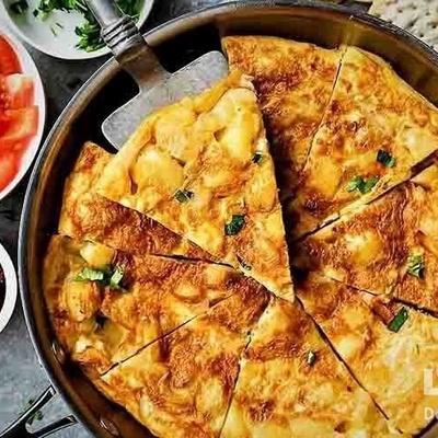 How to Make a Simple Spanish Potato Omelet Step by Step