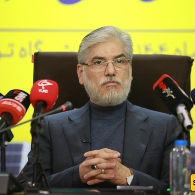 First Reaction of the Minister of Science to the Burning of the Iranian Flag at a University