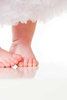 Reasons for Shaking Legs in Infants and Children: From Natural Causes to Medical Alerts