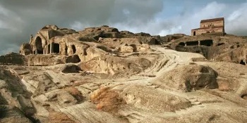 The Stone City of Uplistsikhe, Georgia’s Historical Treasure
