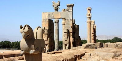 This Man Was the First to Discover Persepolis + Photo